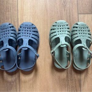 Kids Matte Jelly Sandals in Blue and Seafoam/Sage Green
